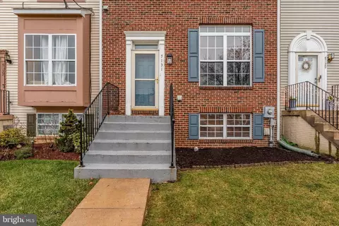 7131 Ladd Cir, Frederick, MD 21703 photo 2