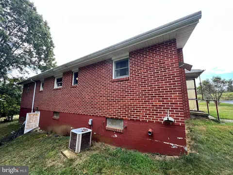 5034 Wise Rd, Cascade, MD 21719 photo 8