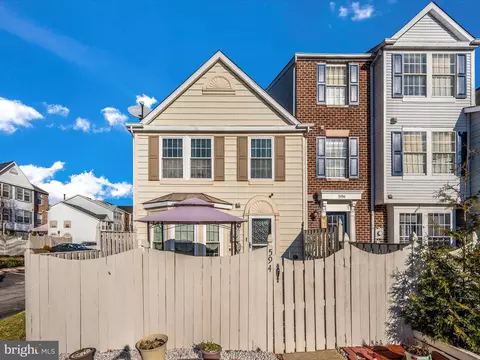 594 Boysenberry Ln, Frederick, MD 21703