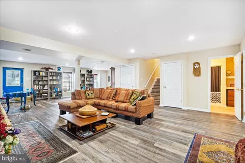9463 Dunraven St, Frederick, MD 21704 photo 41