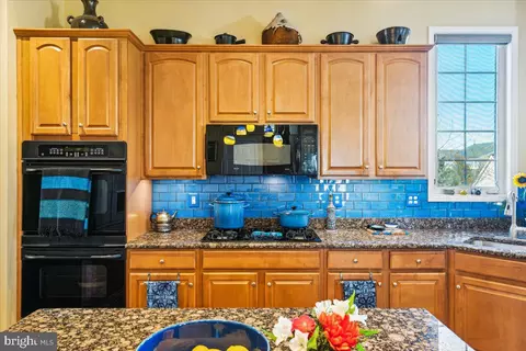9463 Dunraven St, Frederick, MD 21704 photo 18