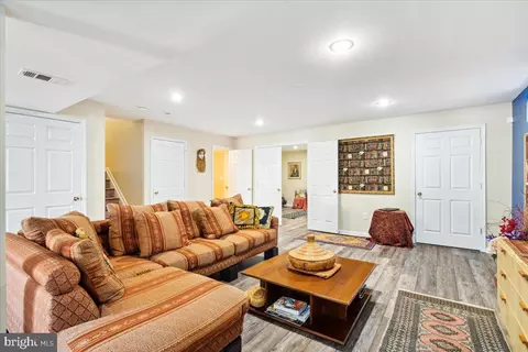 9463 Dunraven St, Frederick, MD 21704 photo 43