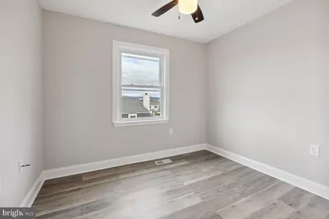 106 Lauren Ct, Frederick, MD 21703 photo 11