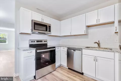 704 Trail Ave, Frederick, MD 21701 photo 18