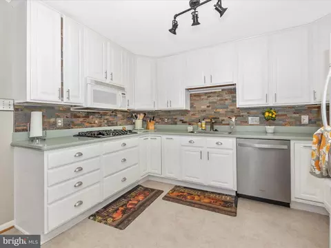 7300 Brookside Dr, Frederick, MD 21702 photo 17