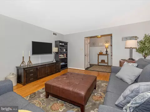 7300 Brookside Dr, Frederick, MD 21702 photo 11
