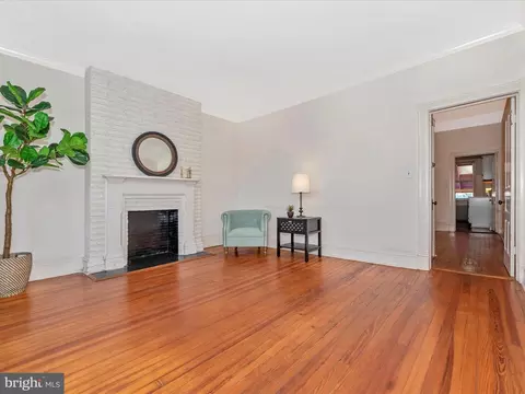 336 E Church St, Frederick, MD 21701 photo 3