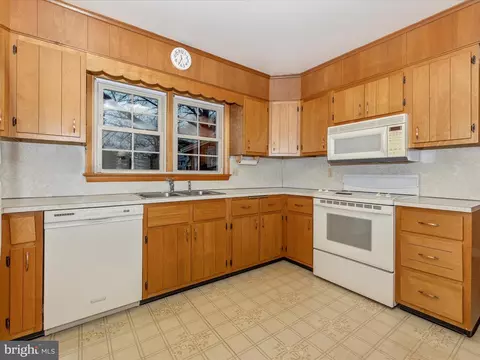 5 Wyn Ct, Frederick, MD 21701 photo 7