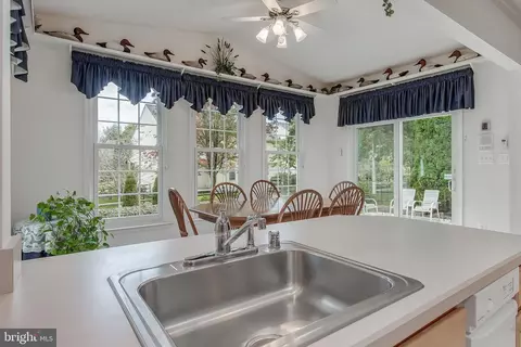 9015 Harris St, Frederick, MD 21704 photo 12