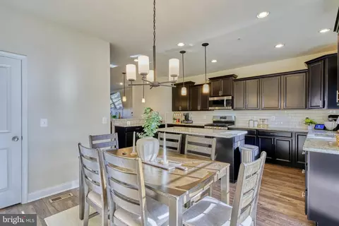 7203 Delegate Pl, Frederick, MD 21703 photo 12
