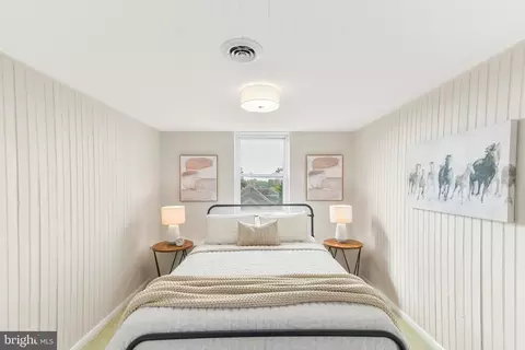 205 Upper College Ter, Frederick, MD 21701 photo 18