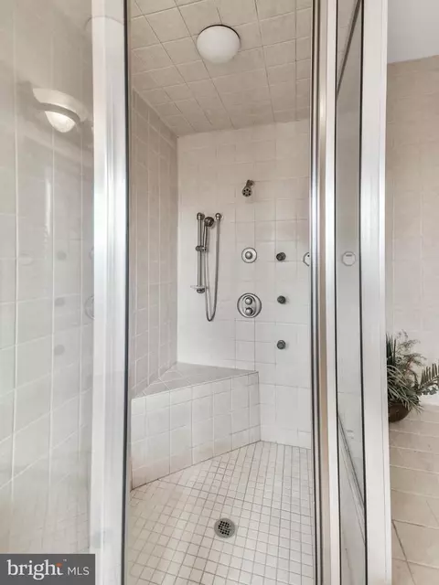 205 Upper College Ter, Frederick, MD 21701 photo 67