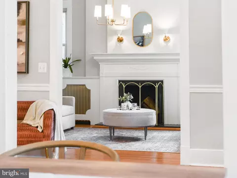 205 Upper College Ter, Frederick, MD 21701 photo 27
