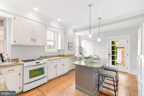 205 Upper College Ter, Frederick, MD 21701 photo 41