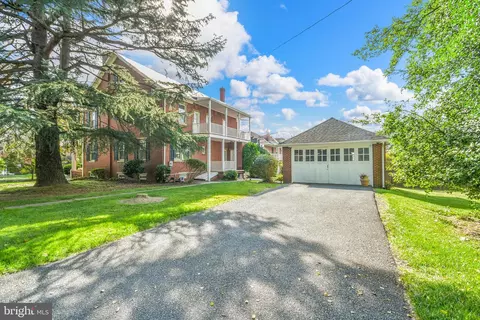 205 Upper College Ter, Frederick, MD 21701 photo 86