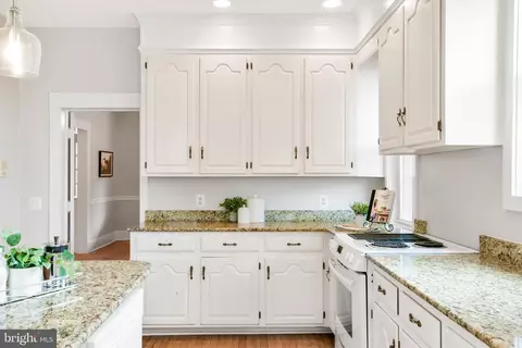 205 Upper College Ter, Frederick, MD 21701 photo 45