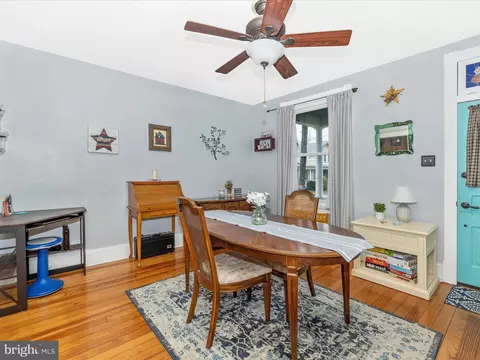 201 Washington St, Frederick, MD 21701 photo 5