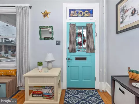 201 Washington St, Frederick, MD 21701 photo 3