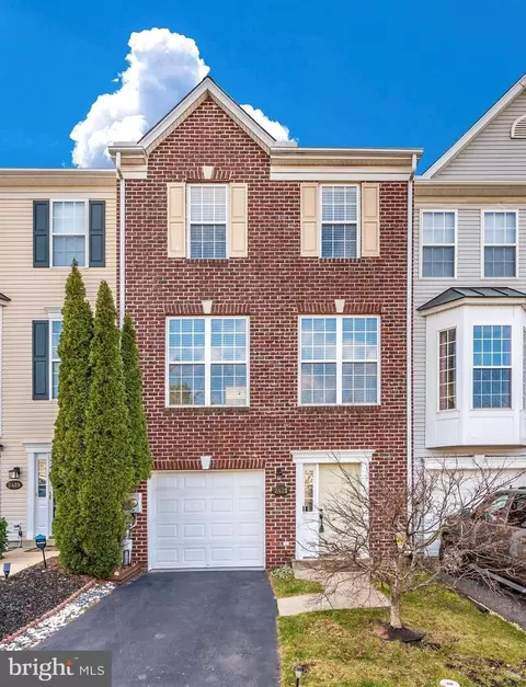 2421 Wynfield Ct, Frederick, MD 21702