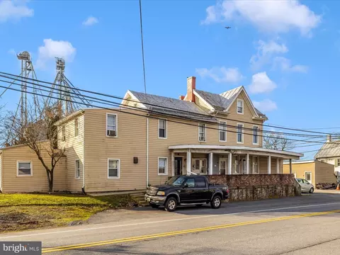 9823 Liberty Rd, Frederick, MD 21701 photo 3