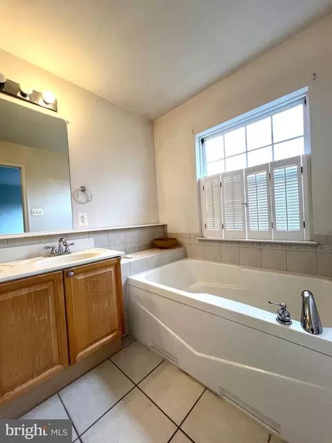 2502 Emerson Dr, Frederick, MD 21702 photo 16