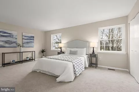 6918 Alex Ct, Frederick, MD 21703 photo 5