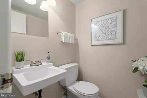 6918 Alex Ct, Frederick, MD 21703 photo 19
