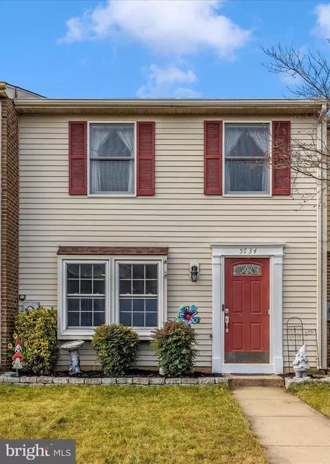 5734 Charstone Ct E, Frederick, MD 21703
