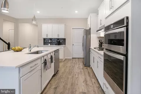 5735 Stone School Ln, Frederick, MD 21704 photo 8