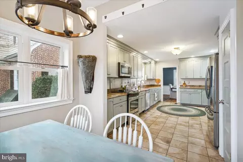 205 Grove Blvd, Frederick, MD 21701 photo 13