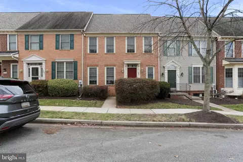 2437 Rippling Brook Rd, Frederick, MD 21701 photo 2