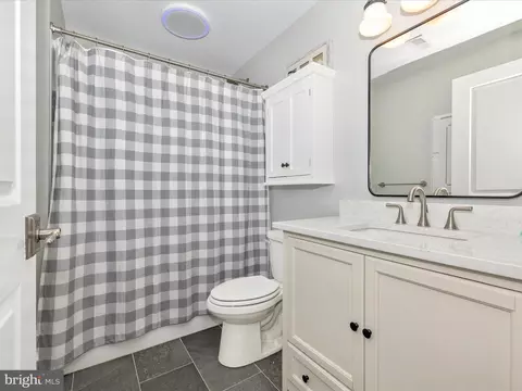 Bath - 2020 Fauna Dr, Frederick, MD 21702 photo 6 of 6