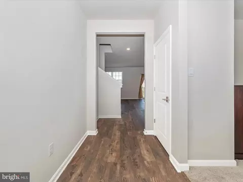 Entry Way - 2020 Fauna Dr, Frederick, MD 21702 photo 2 of 2