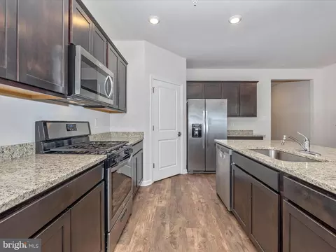 Kitchen - 2020 Fauna Dr, Frederick, MD 21702 photo 4 of 5