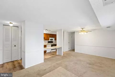 501 D Heather Ridge Dr #8D, Frederick, MD 21702 photo 5