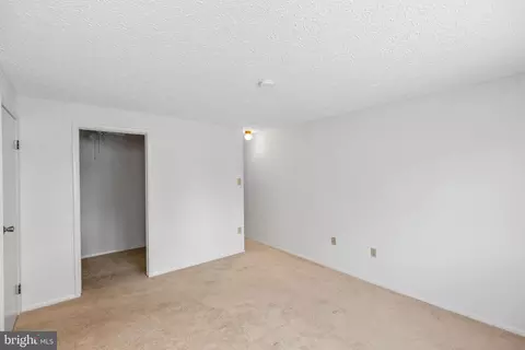 501 D Heather Ridge Dr #8D, Frederick, MD 21702 photo 25