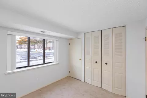 501 D Heather Ridge Dr #8D, Frederick, MD 21702 photo 17