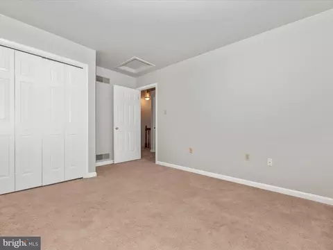 129 E Hammaker St, Thurmont, MD 21788 photo 37