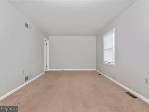 129 E Hammaker St, Thurmont, MD 21788 photo 30