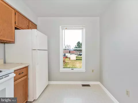 129 E Hammaker St, Thurmont, MD 21788 photo 20