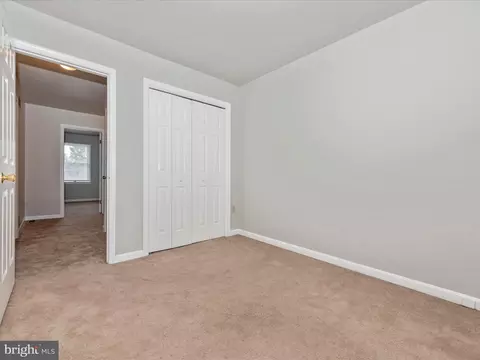 129 E Hammaker St, Thurmont, MD 21788 photo 33