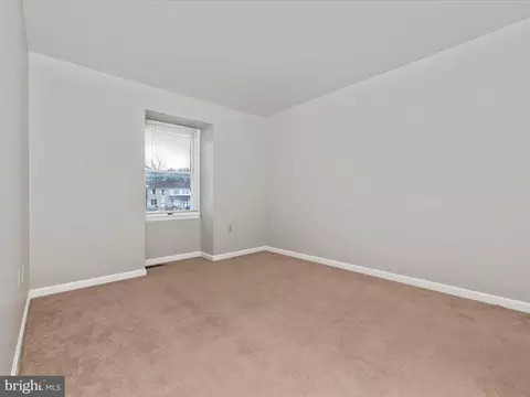 129 E Hammaker St, Thurmont, MD 21788 photo 35
