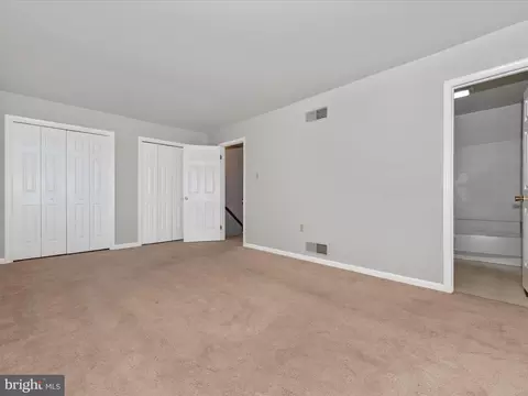 129 E Hammaker St, Thurmont, MD 21788 photo 28