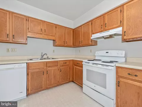 129 E Hammaker St, Thurmont, MD 21788 photo 21
