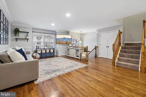 6219 Cliffside Ter, Frederick, MD 21701 photo 2