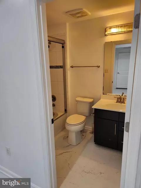 6479 Jack Linton Dr S, Frederick, MD 21703 photo 7
