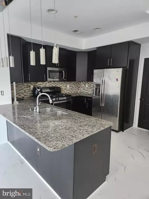 6479 Jack Linton Dr S, Frederick, MD 21703 photo 10