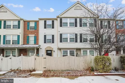 559 Boysenberry Ln, Frederick, MD 21703