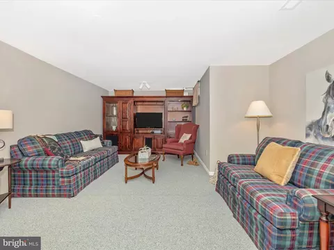 7010 Allington Manor Cir E, Frederick, MD 21703 photo 48