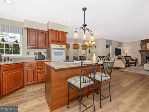 7010 Allington Manor Cir E, Frederick, MD 21703 photo 17